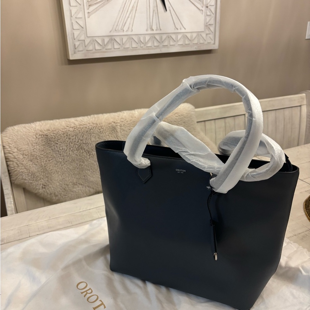 OROTON Brand New with Tags Authentic Australian Saffiano Leather Inez Tote Bag - Picture 2 of 10